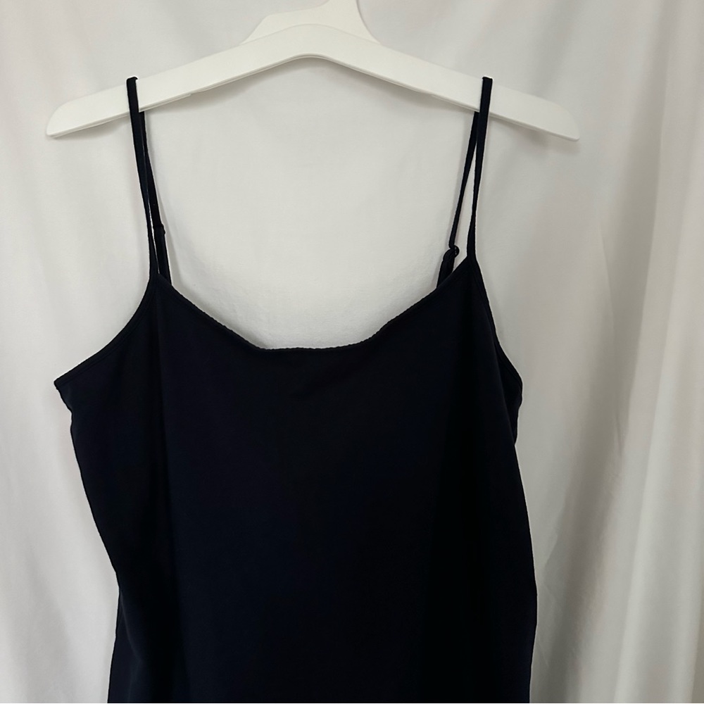 LOFT OUTLET large navy blue cami. pit to pit: about 16.5”. length: about 25”.